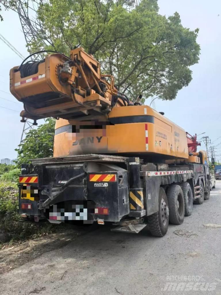Sany STC 1000 Mobile and all terrain cranes
