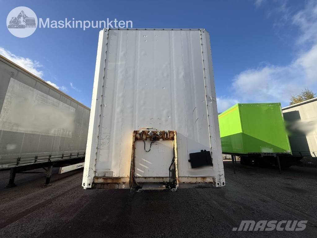 Schmitz SKO 24 Box body semi-trailers