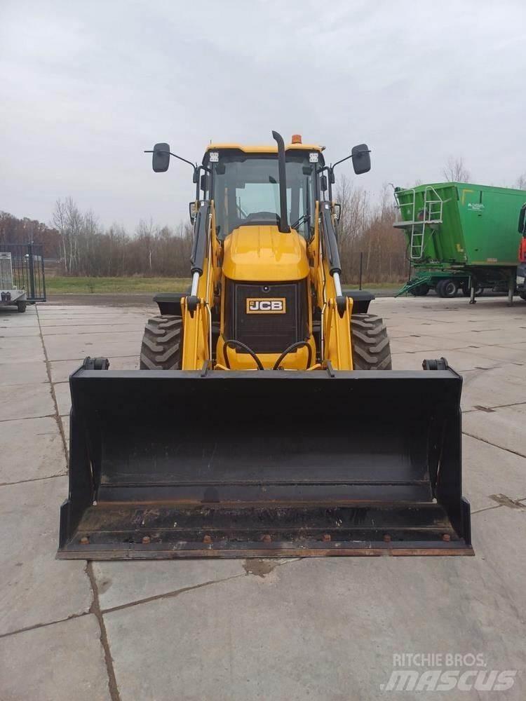 JCB 3CX Backhoe Loaders