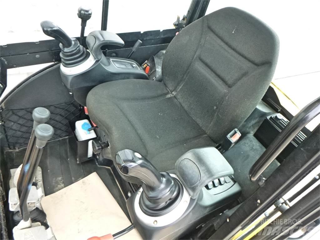 JCB 8026CTS Mini Excavators <7t (Mini Diggers)