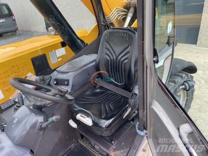 Manitou MT625 Telescopic Handlers