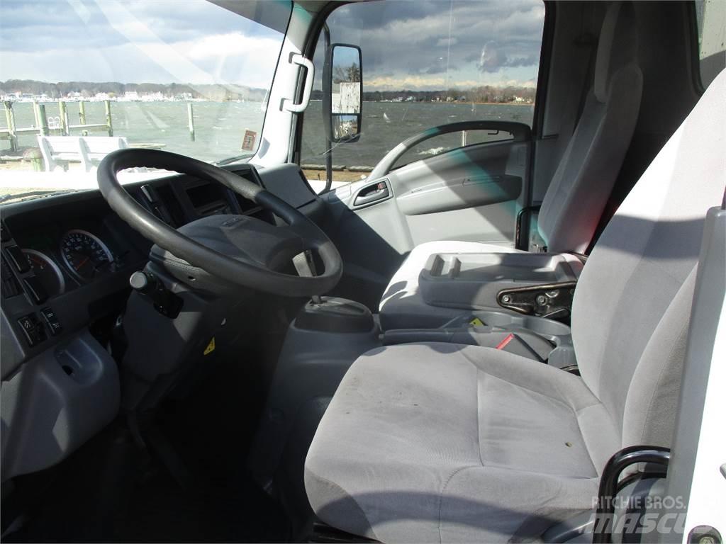 Isuzu NRR Work Trucks / Municipal
