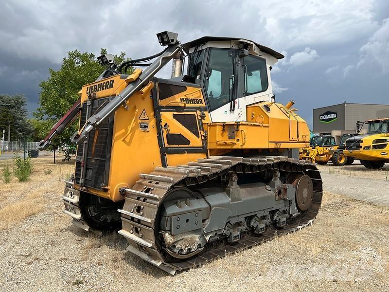 Liebherr PR766 Crawler dozers