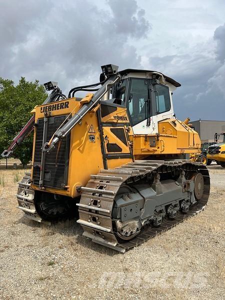 Liebherr PR766 Crawler dozers