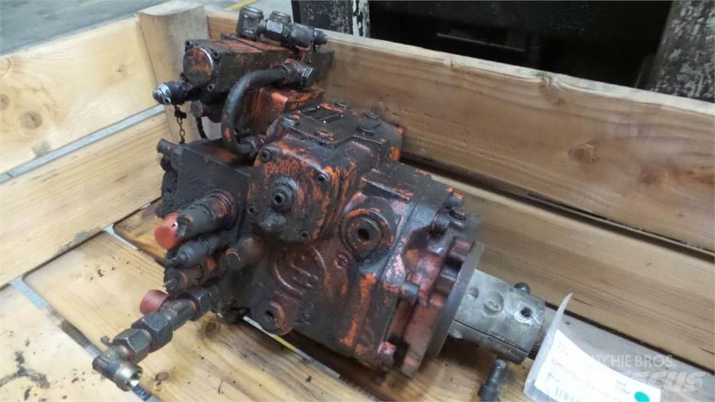 O&K F106A Hydraulics