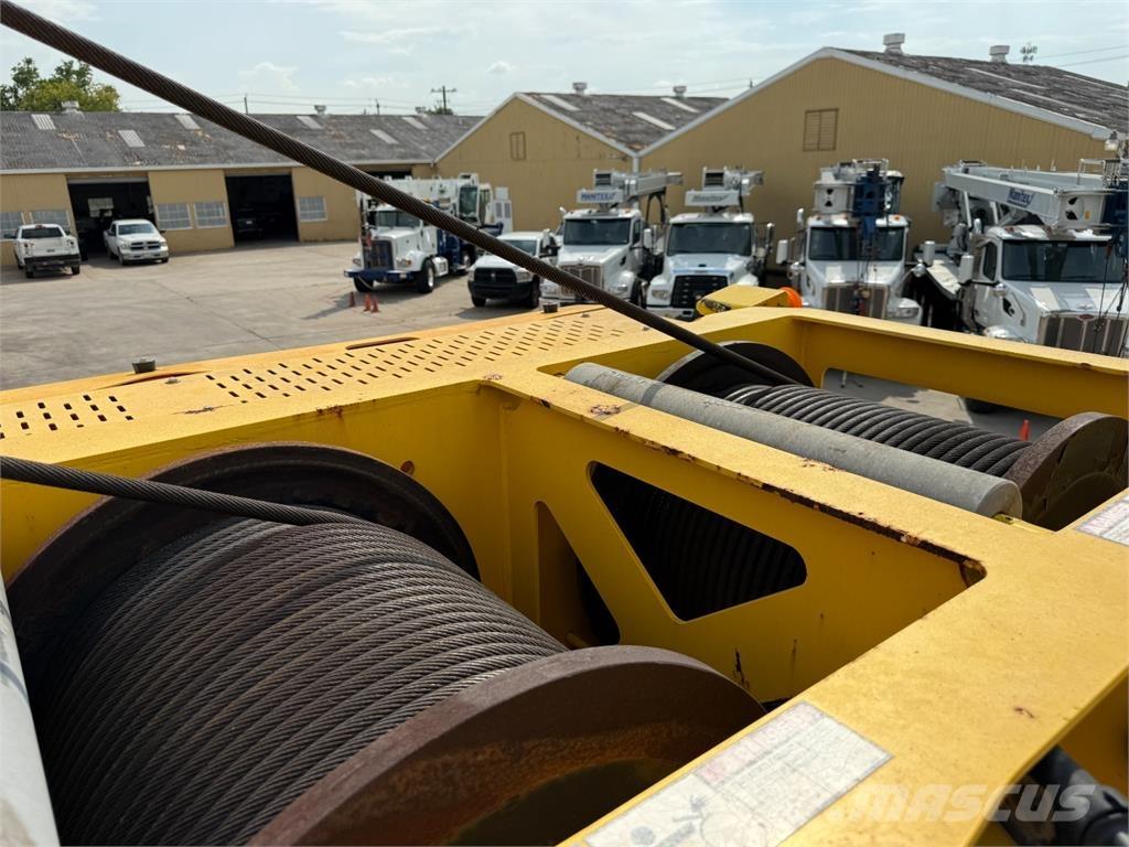 Grove GRT8100 Rough Terrain Cranes