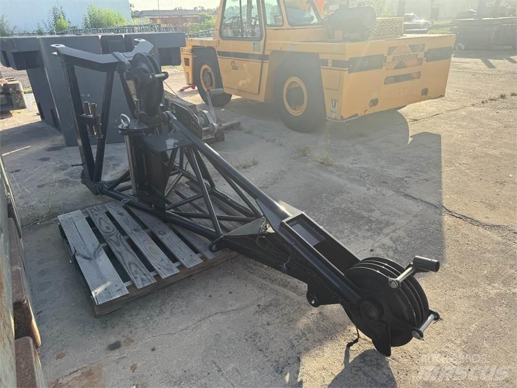 Liebherr  Booms and dippers