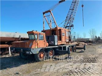 American 5530 Mobile and all terrain cranes