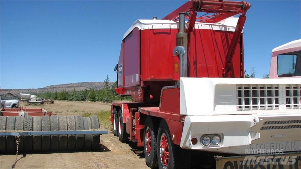 American 7530 Mobile and all terrain cranes