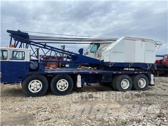 American 7530 Mobile and all terrain cranes