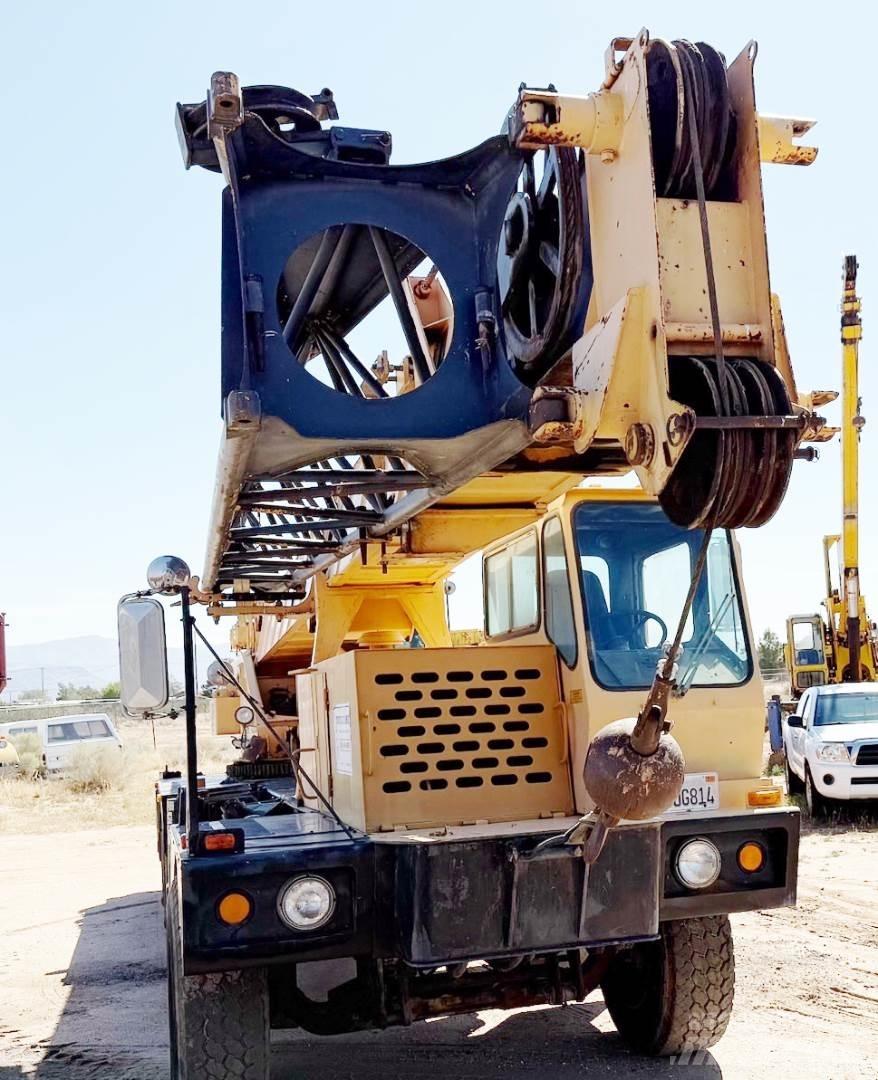Grove TMS145A/250A Mobile and all terrain cranes