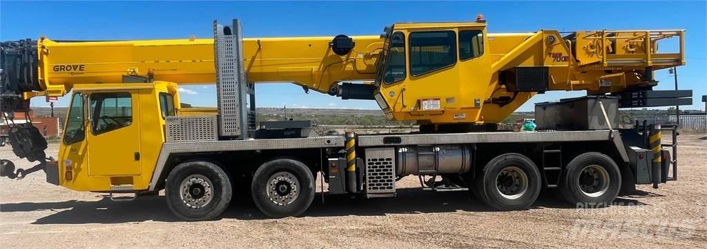 Grove TMS760E Mobile and all terrain cranes