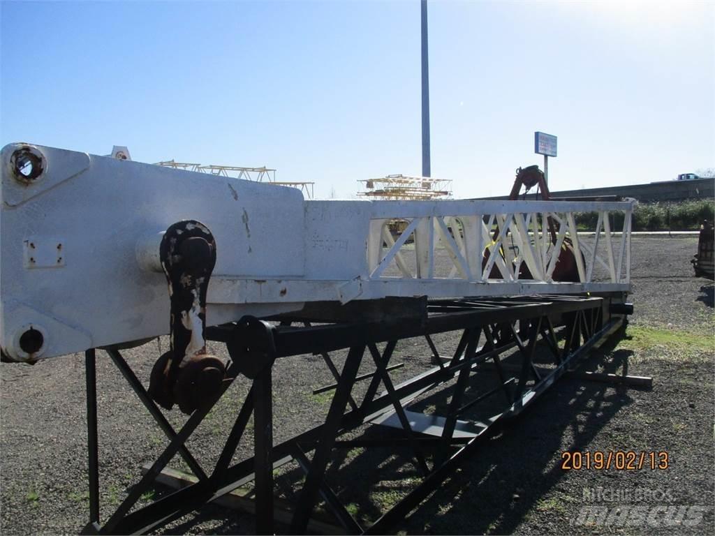Link-Belt 18M3300 Booms and dippers