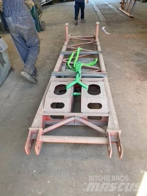 Manitowoc  Booms and dippers