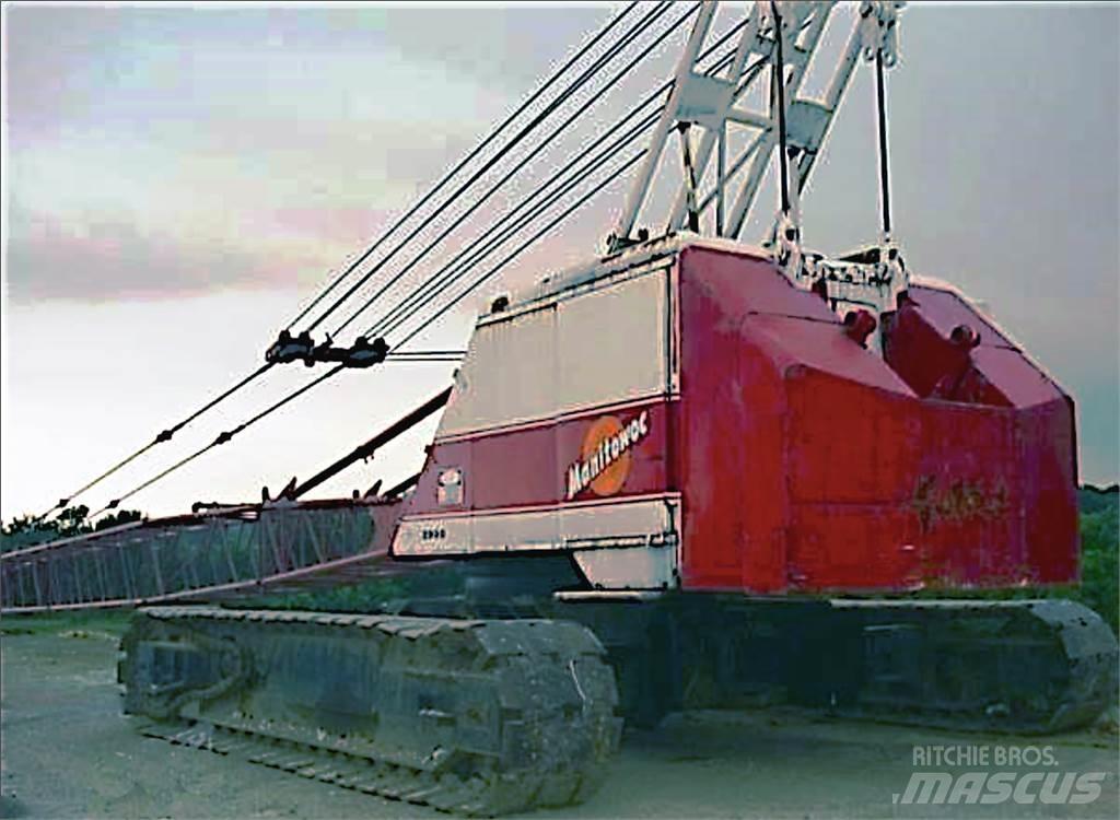 Manitowoc 2900WC Crawler Cranes