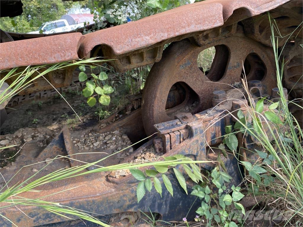 Northwest 190D Crawler Cranes