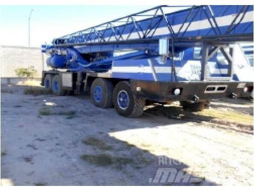 P&H T1000 Mobile and all terrain cranes