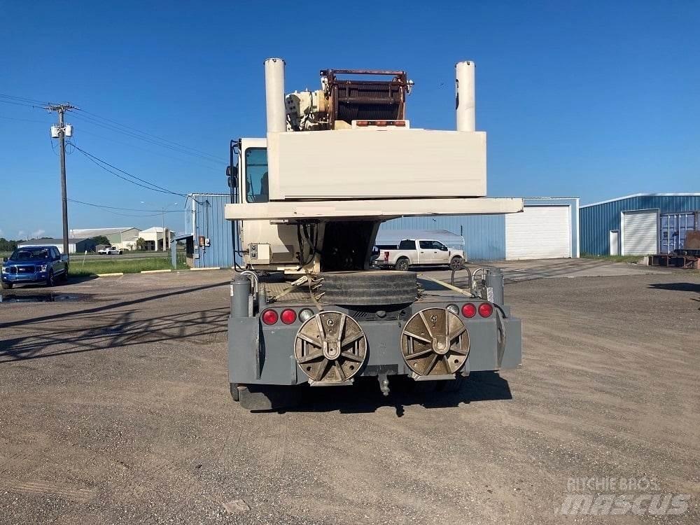 Terex T 560 Mobile and all terrain cranes
