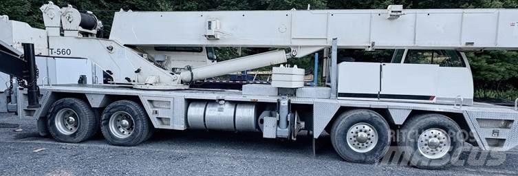 Terex T 560 Mobile and all terrain cranes