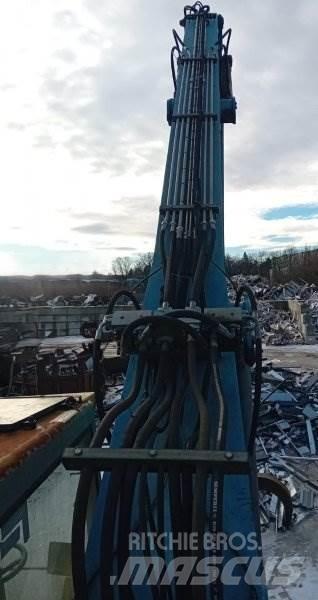 Fuchs MHL 350 Waste / Industry Handlers