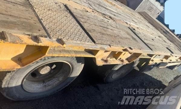 Goldhofer TU3 24/80 Flatbed Trailers