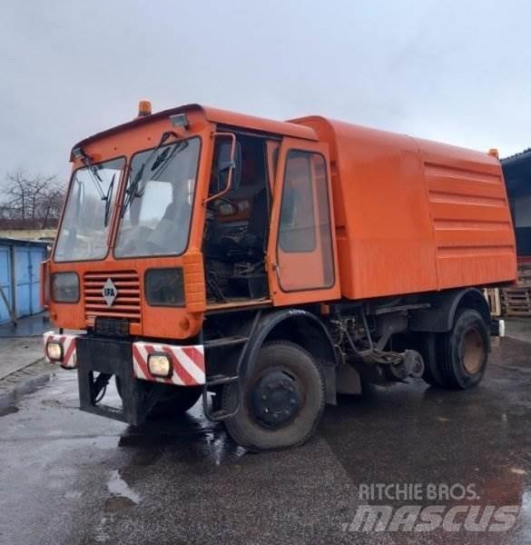 IFA W50 +KM 2301 Sweepers