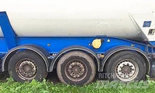  _JINÉ (CZ) ZVVZ NSG 42 Tank Trucks