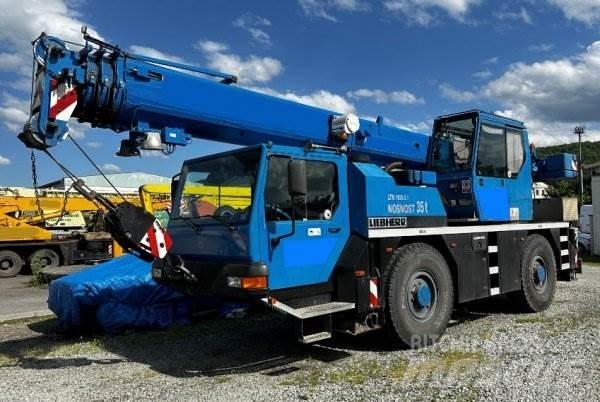 Liebherr LTM 1030.2 Boom / Crane / Bucket Trucks