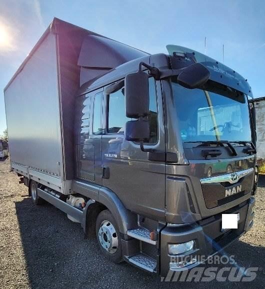 MAN TGL 8.220 Flatbed Trucks