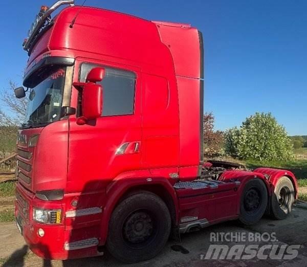 Scania R520 Conventional Trucks / Tractor Trucks