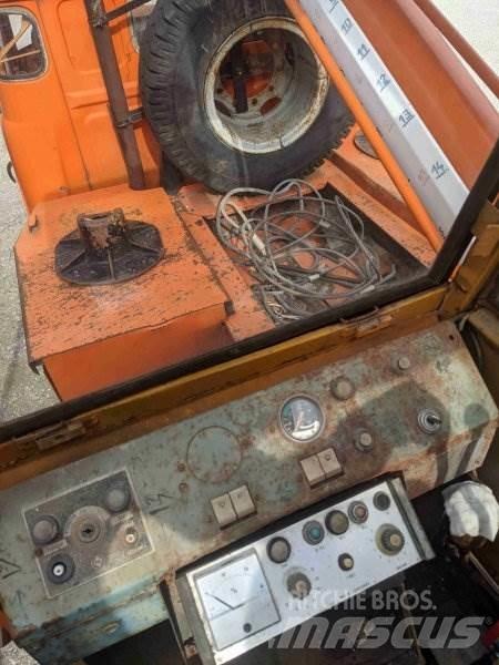Tatra AD16 Boom / Crane / Bucket Trucks