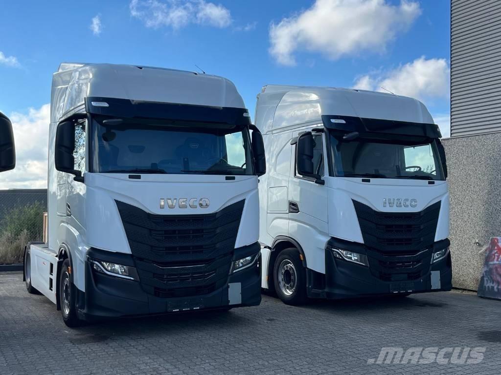 Iveco S-Way AS 440 Conventional Trucks / Tractor Trucks