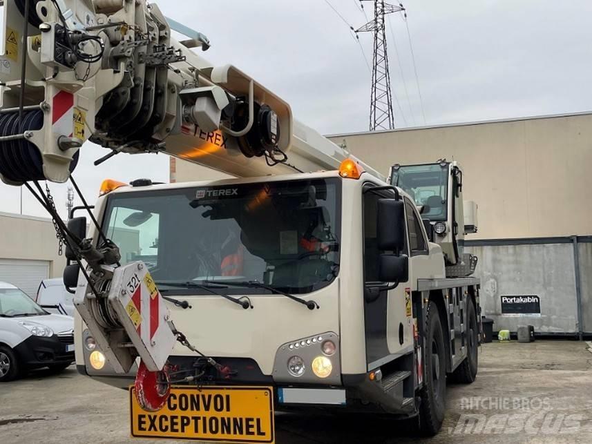 Terex AC 40 Mobile and all terrain cranes