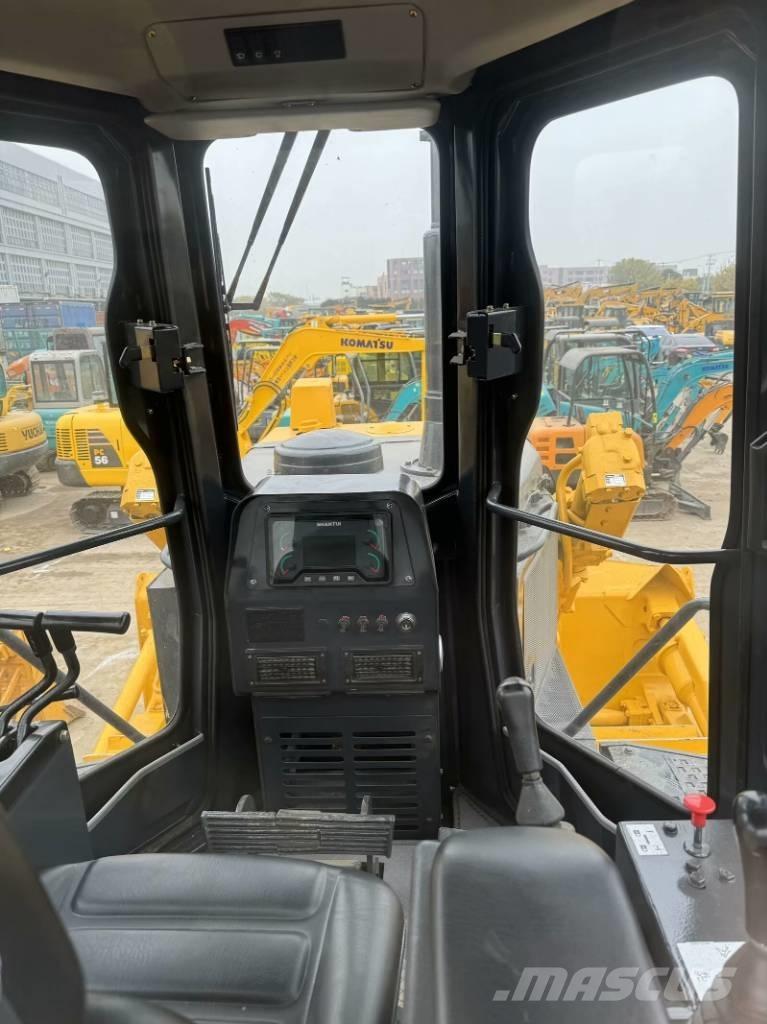 Shantui SD 32 Crawler dozers