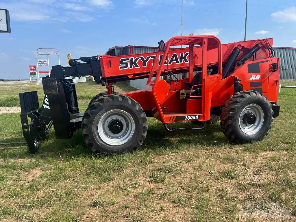 SkyTrak 10054 Misc Forklifts
