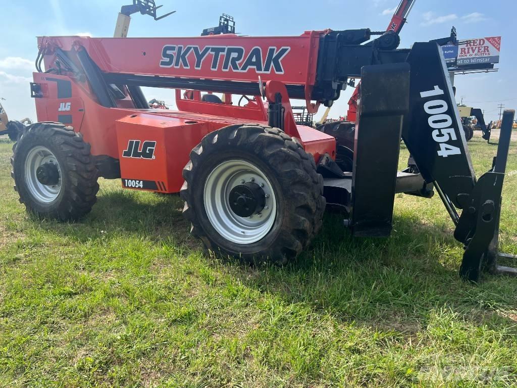 SkyTrak 10054 Misc Forklifts