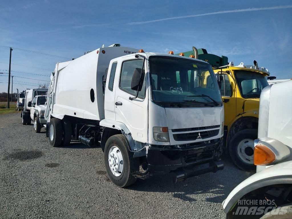 Mitsubishi Fuso Garbage Trucks / Recycling Trucks