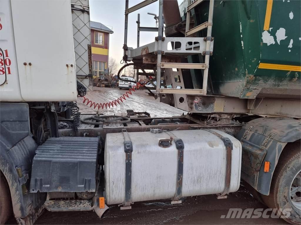 Scania R 420 Conventional Trucks / Tractor Trucks
