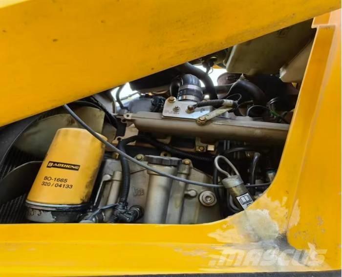 JCB 3CX Backhoe Loaders