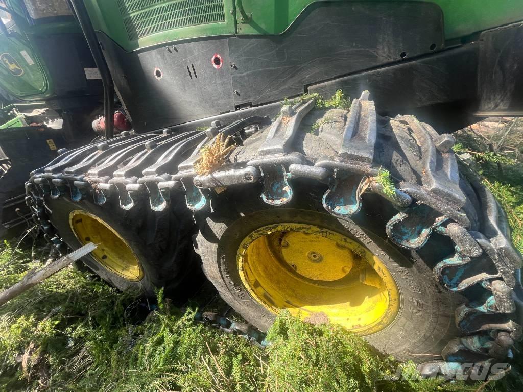 John Deere 1270 E Harvesters