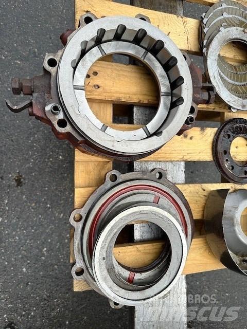 ZF 2AVG100 Transmission