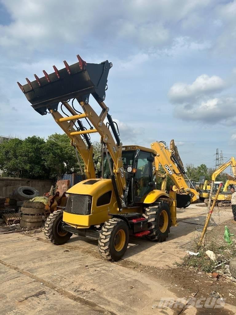 JCB 3 CX Backhoe Loaders