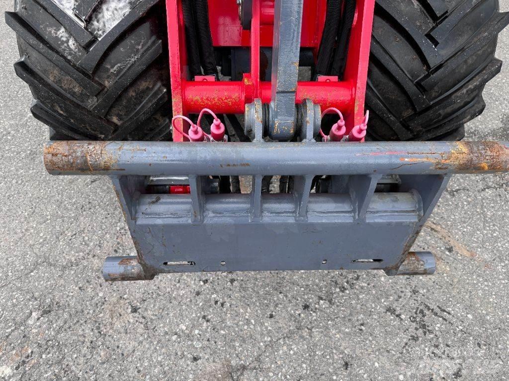 VM Loader 1040 LX Multi purpose loaders
