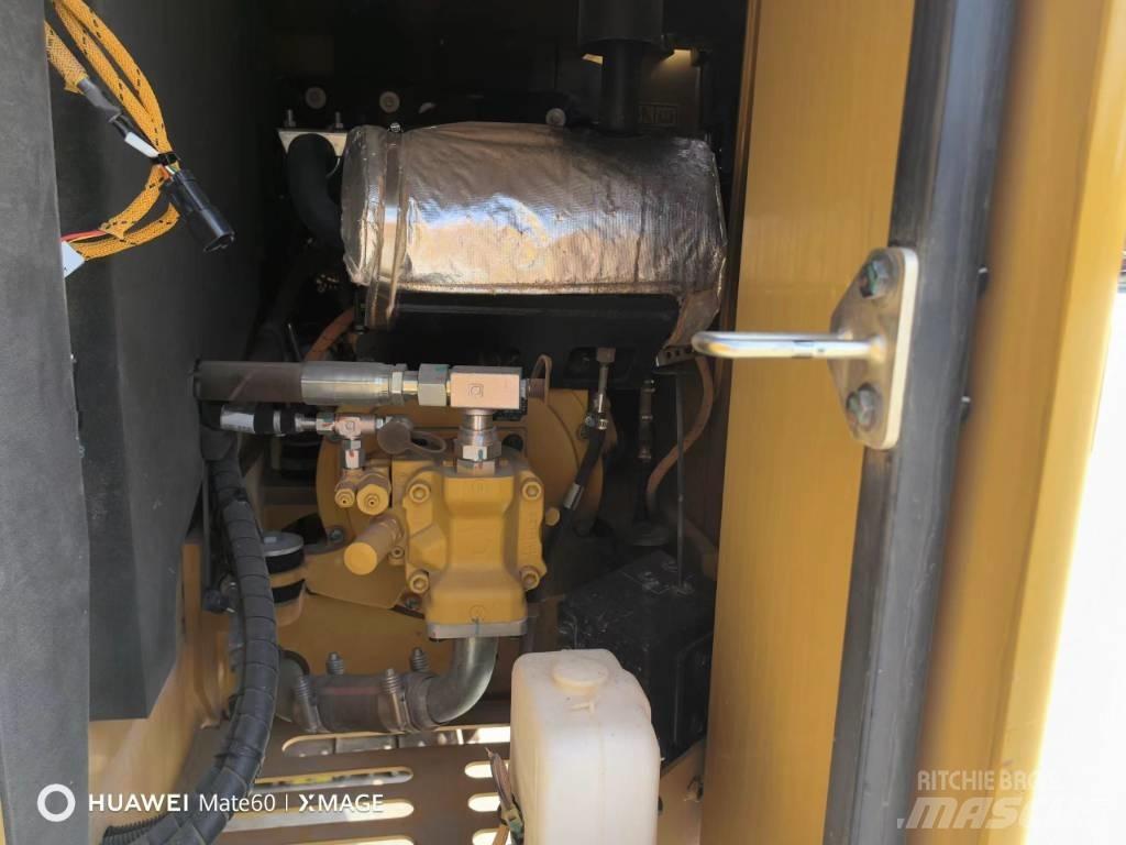 CAT 307 Mini Excavators <7t (Mini Diggers)