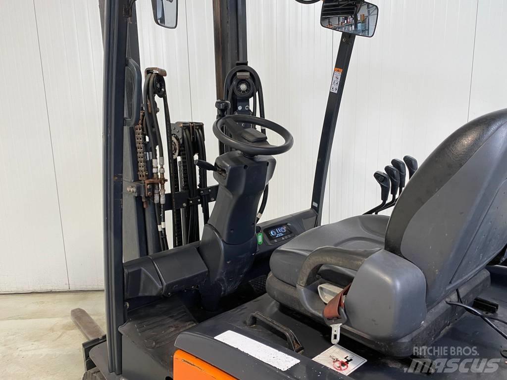 Doosan B25X-7 Electric Forklifts