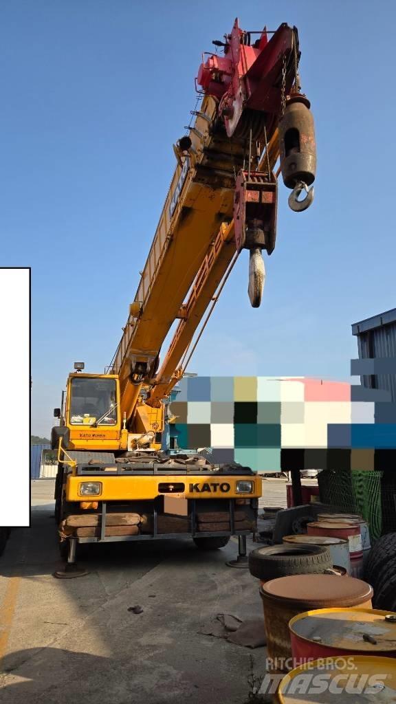 Kato SS500S Rough Terrain Cranes