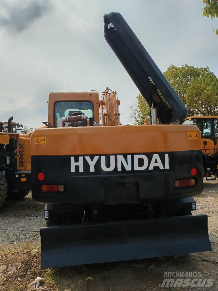 Hyundai 150W-9 Crawler Excavators