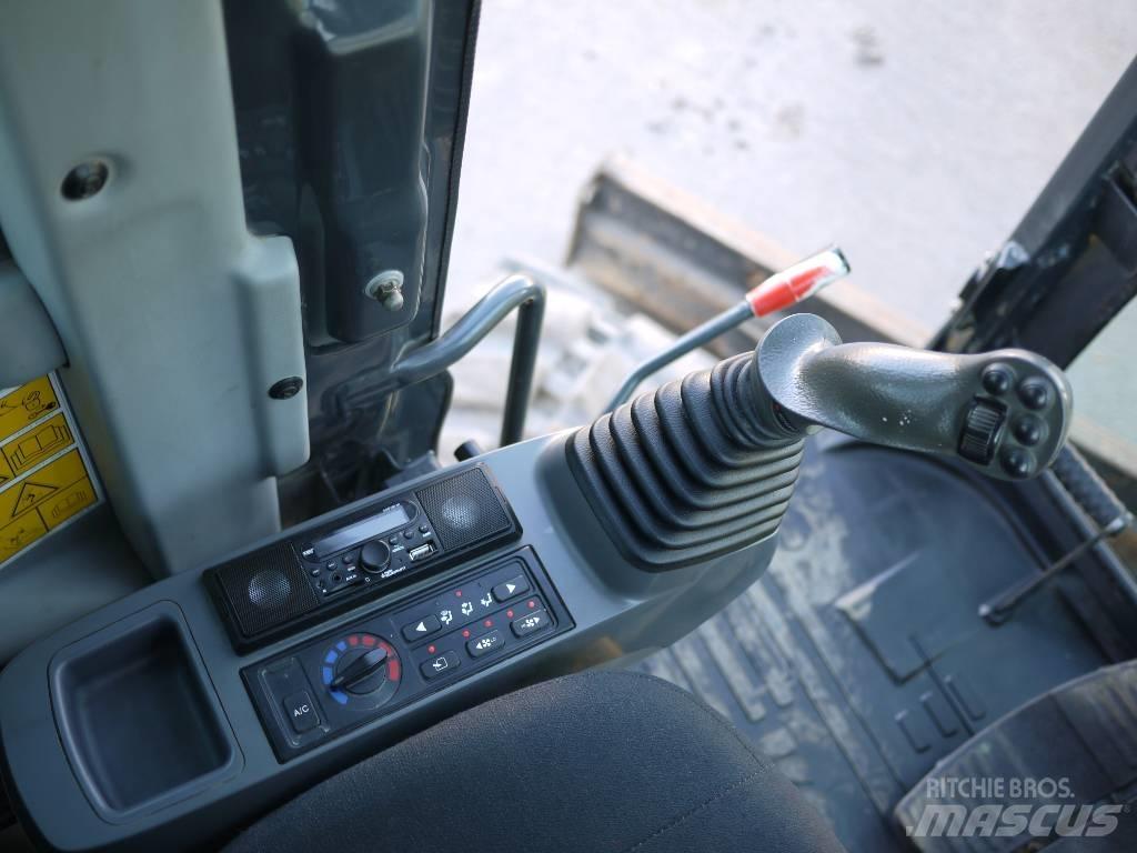 Komatsu PC 80 MR-3 Mini excavators  7t - 12t