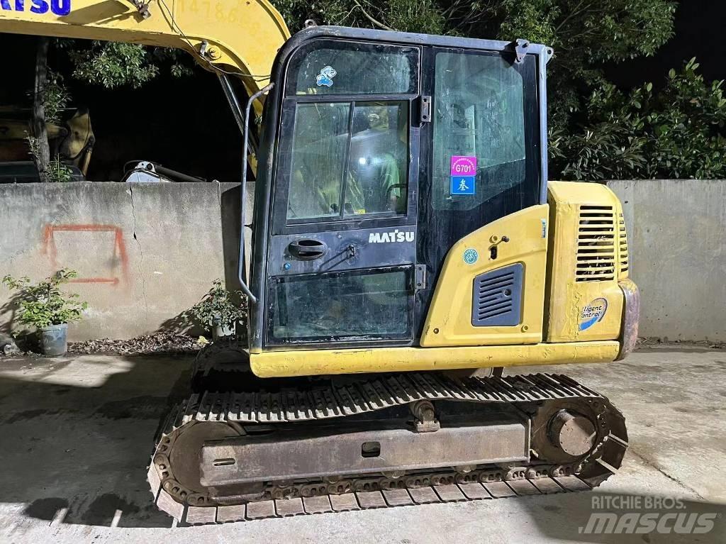 Komatsu PC 70-8 Crawler Excavators