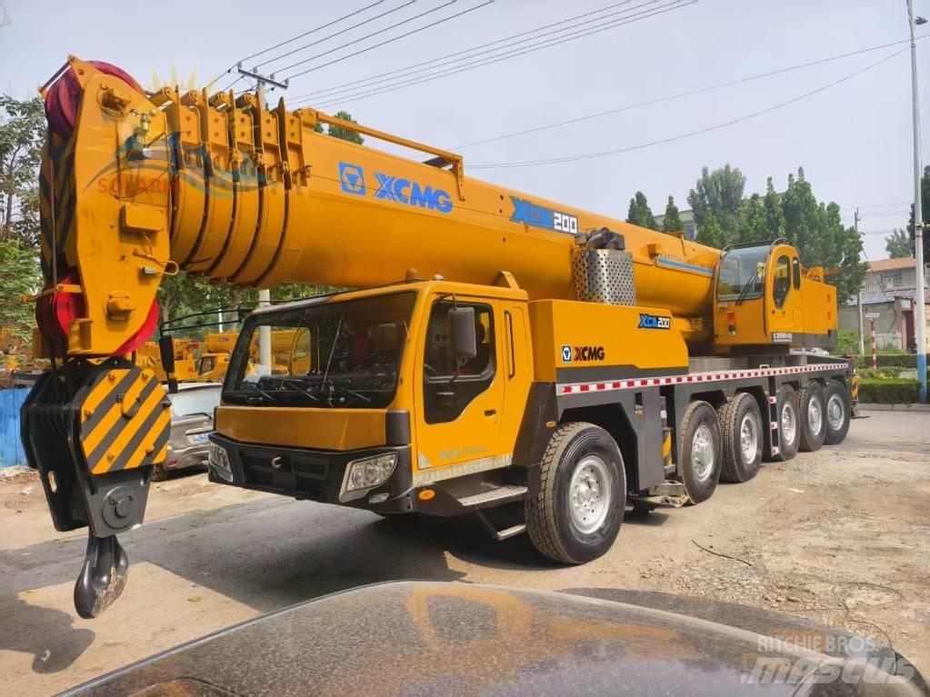XCMG XCA 200 Mobile and all terrain cranes